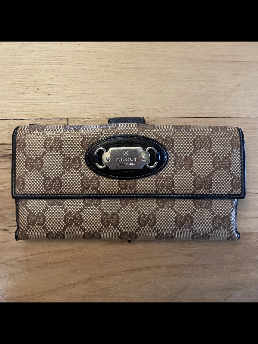 Gucci GG Canvas Continental Wallet